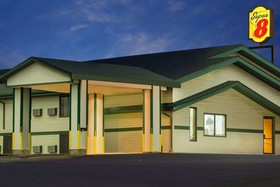 Super 8 by Wyndham Carroll