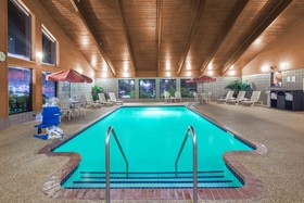 Spark by Hilton Cedar Falls