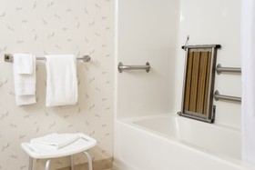 Country Inn & Suites by Radisson, Cedar Falls, IA