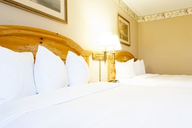 Country Inn & Suites by Radisson, Cedar Falls, IA