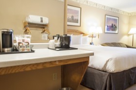Country Inn & Suites by Radisson, Cedar Falls, IA