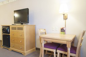 Country Inn & Suites by Radisson, Cedar Falls, IA