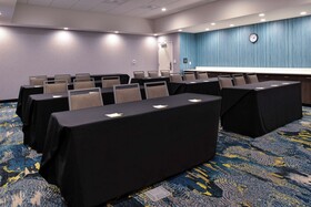 Hampton Inn Cedar Falls Downtown