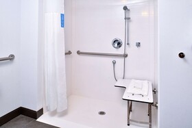 Hampton Inn Cedar Falls Downtown