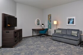 Hampton Inn Cedar Falls Downtown