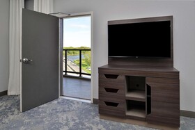 Hampton Inn Cedar Falls Downtown