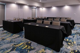 Hampton Inn Cedar Falls Downtown