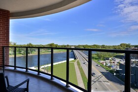 Hampton Inn Cedar Falls Downtown