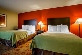 Suburban Studios Cedar Falls