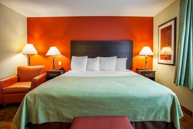 Suburban Studios Cedar Falls