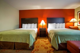 Suburban Studios Cedar Falls