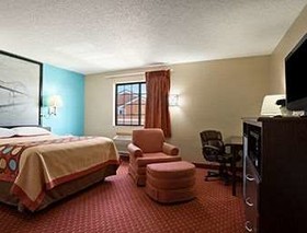 Baymont by Wyndham Cedar Rapids