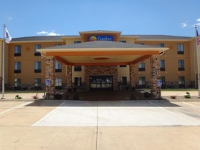 Comfort Inn & Suites Cedar Rapids North - Collins Road