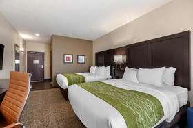 Comfort Inn & Suites Cedar Rapids CID Eastern Iowa Airport