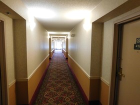 Days Inn & Suites by Wyndham Cedar Rapids