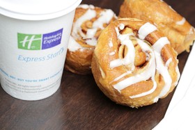 Holiday Inn Express Cedar Rapids (Collins Road)