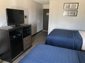 Ramada by Wyndham Cedar Rapids South