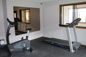 Ramada by Wyndham Cedar Rapids South