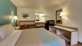 Motel 6 Cedar Rapids