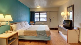 Motel 6 Cedar Rapids