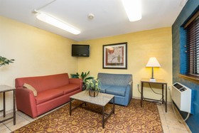 Motel 6 Cedar Rapids - Airport