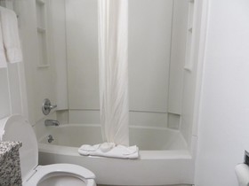 Super 8 by Wyndham Cedar Rapids