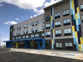 Tru by Hilton Cedar Rapids Westdale