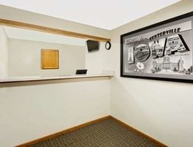 Super 8 by Wyndham Centerville