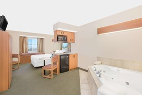 Microtel Inn & Suites by Wyndham Colfax/Newton