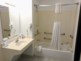 SureStay Plus Hotel by Best Western Coralville Iowa City