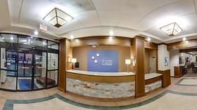 Holiday Inn Express & Suites Coralville