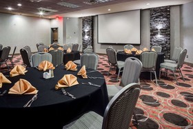 Radisson Hotel & Conference Center Coralville  - Iowa City