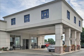 Best Western Crossroads Of The Bluffs