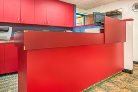 Bridgepointe Inn & Suites