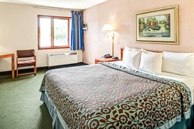 Bridgepointe Inn & Suites