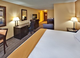 Holiday Inn Express Council Bluffs - Conv Ctr Area