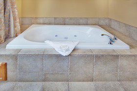 Holiday Inn Express Council Bluffs - Conv Ctr Area