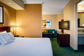 SpringHills Suites by Marriott Council Bluffs