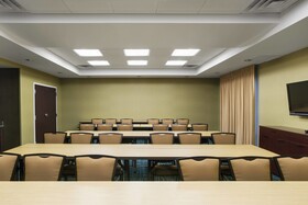 SpringHills Suites by Marriott Council Bluffs