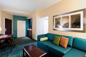 SpringHills Suites by Marriott Council Bluffs