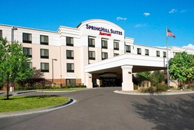 SpringHills Suites by Marriott Council Bluffs
