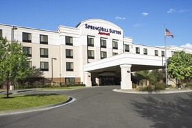 SpringHills Suites by Marriott Council Bluffs