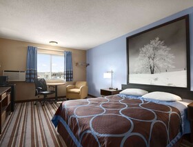 Super 8 by Wyndham Council Bluffs IA Omaha NE Area