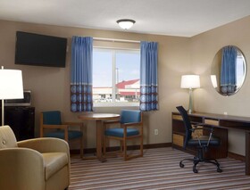 Super 8 by Wyndham Council Bluffs IA Omaha NE Area