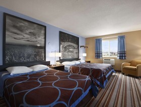 Super 8 by Wyndham Council Bluffs IA Omaha NE Area