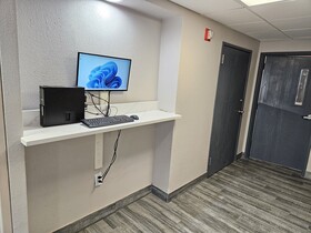 Days Inn by Wyndham Davenport