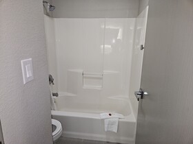 Days Inn by Wyndham Davenport