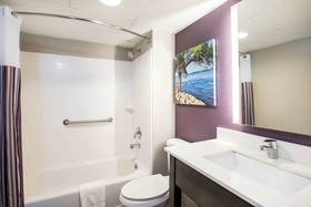 La Quinta Inn by Wyndham Davenport & Conference Center