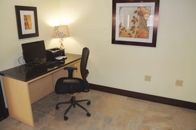 La Quinta Inn by Wyndham Davenport & Conference Center