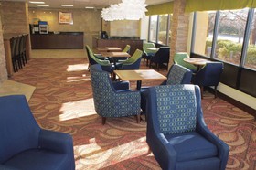 La Quinta Inn by Wyndham Davenport & Conference Center